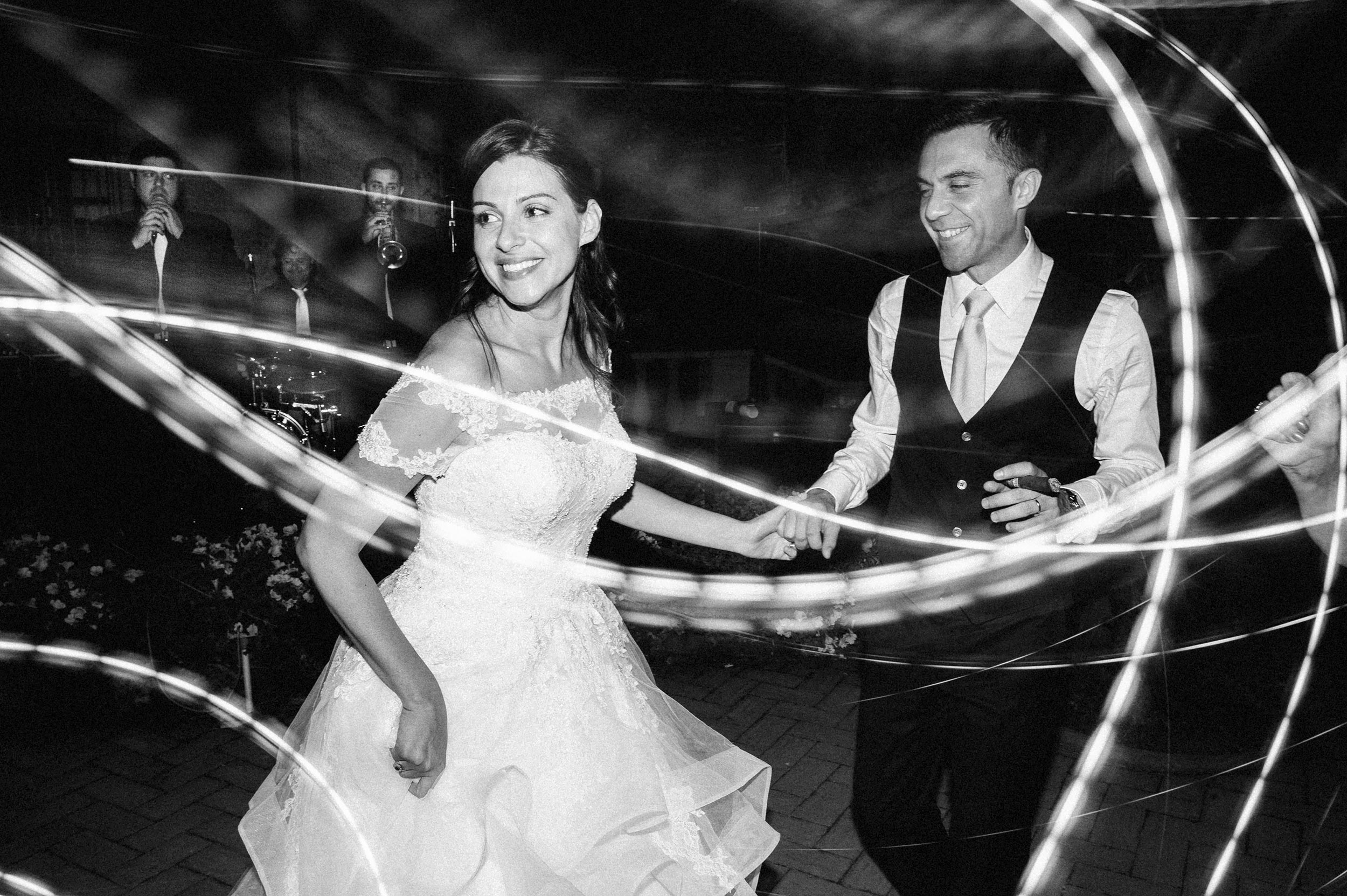 bride and groom on the dancefloor southern italy black and white wedding photography